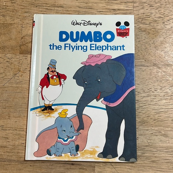 Dumbo The Flying Elephant Disney's Wonderful  World of Reading - Picture 1 of 1